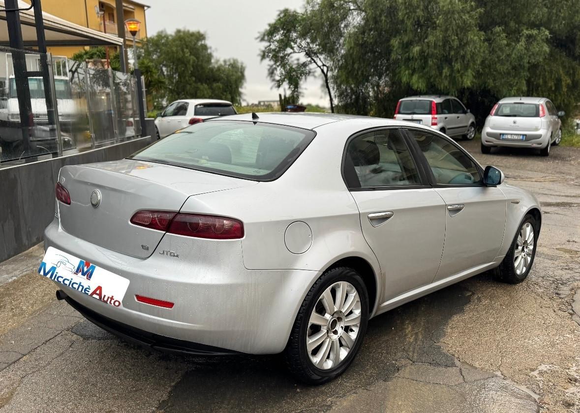 ALFA ROMEO 159 1.9 JTDm 150 CV DISTINCTIVE