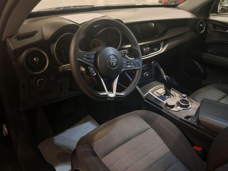 Alfa Romeo Stelvio 2.2 Turbodiesel 160 CV AT8 RWD Business