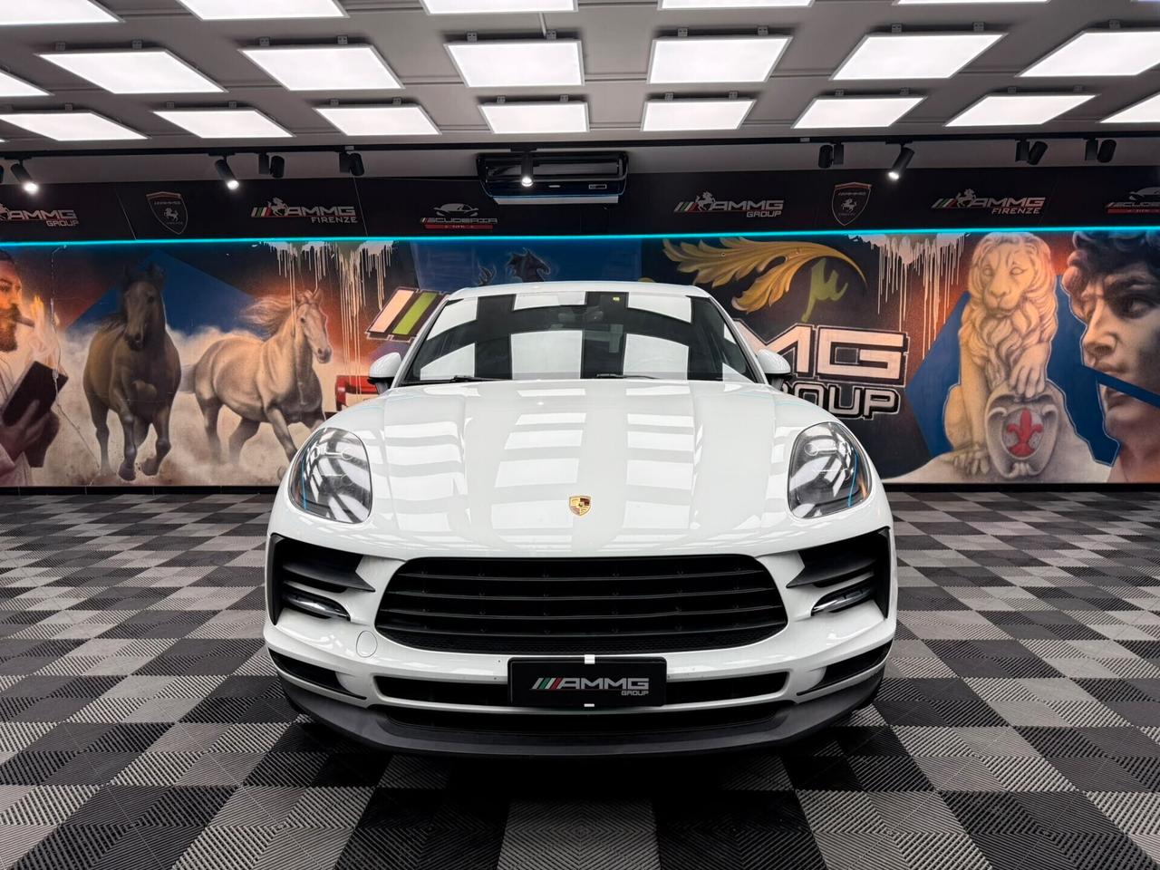 Porsche Macan 2.0 (642)