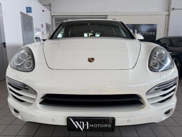 PORSCHE Cayenne 3.0 Diesel /BELL1SS1MO/