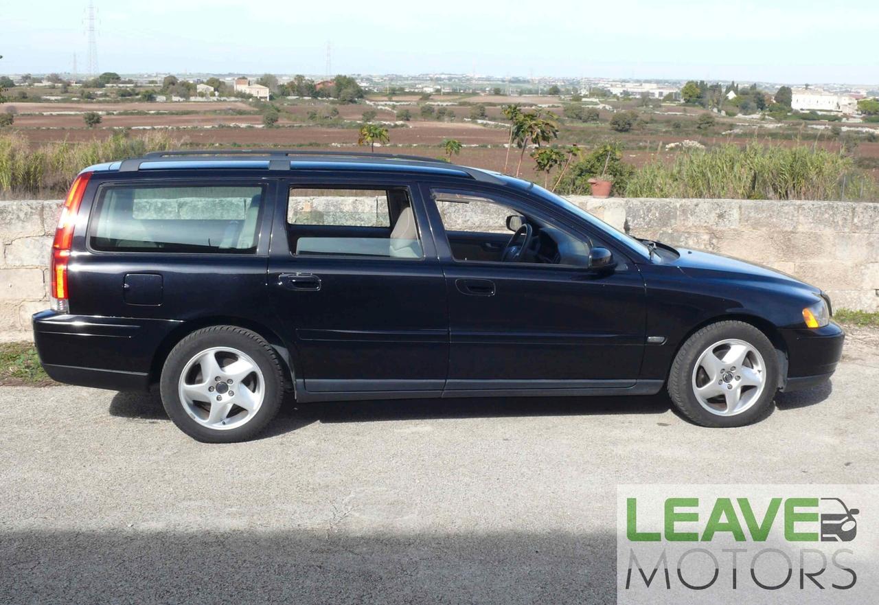 Volvo V70/XC70 Momentum (M1364)