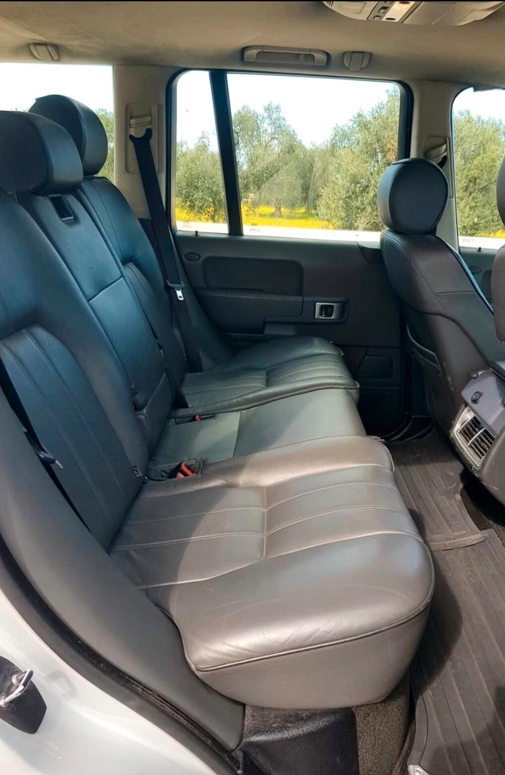 Land Rover Range 3.0 Td6 HSE autocarro 5 posti NEOPATENTATI