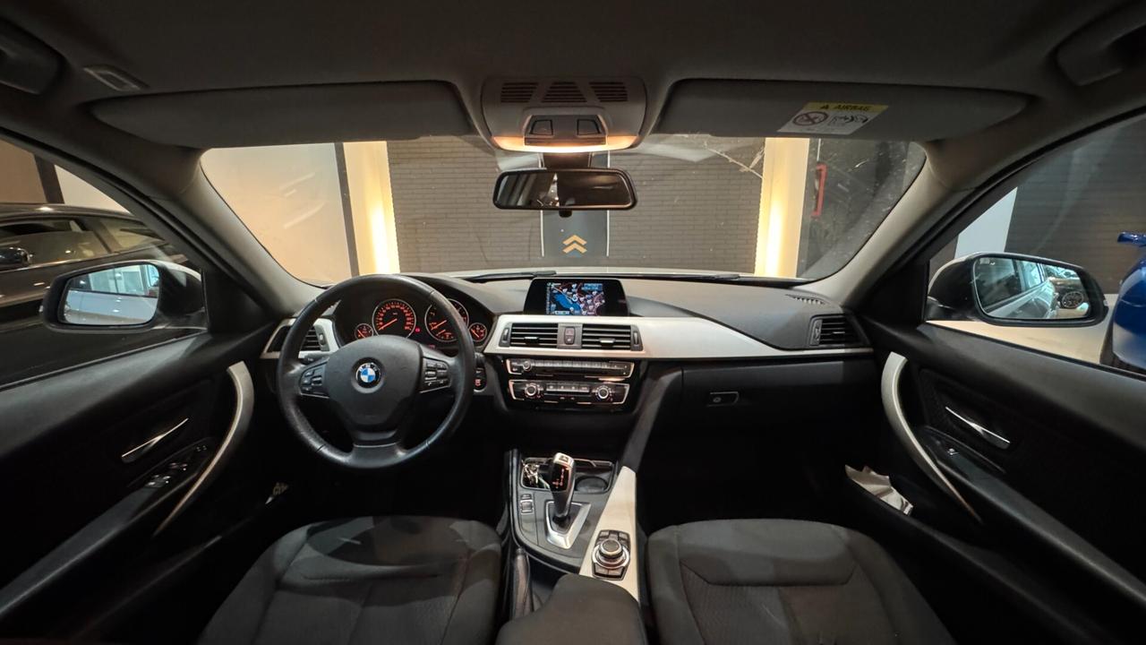 Bmw serie 3 318d 150CV SW - 2016