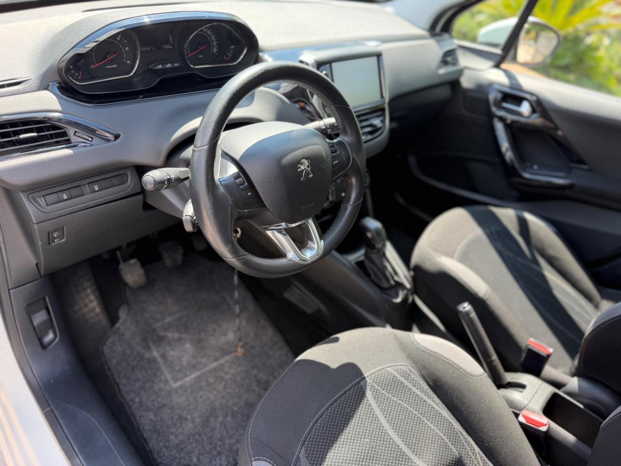 Peugeot 208 1.4 HDi 68 CV 5 porte Active