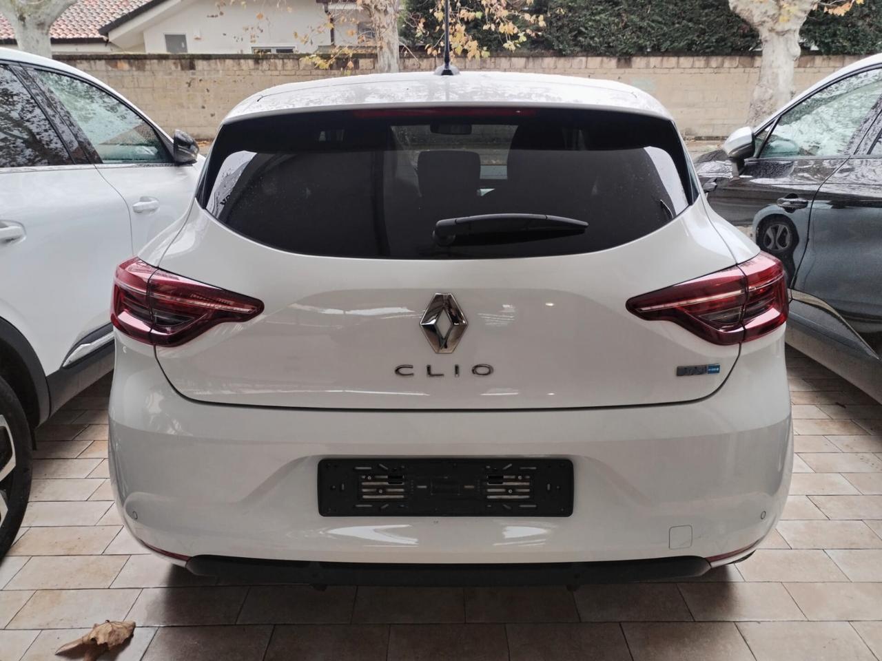 Renault Clio Full Hybrid E-Tech 140 CV 5 porte Intens
