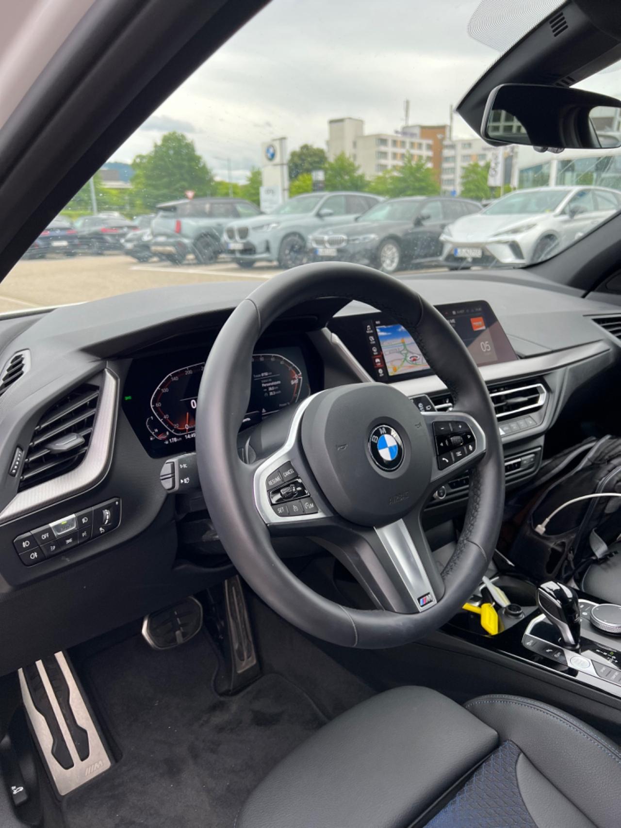 Bmw 118 118i 5p. Msport