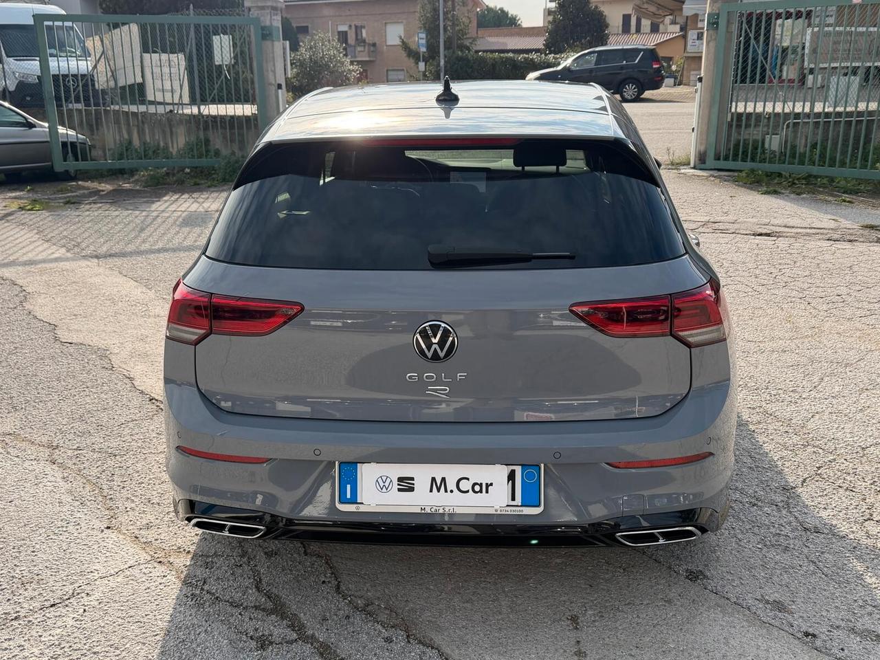 Volkswagen Golf 2.0 TDI 150 CV DSG SCR R-Line