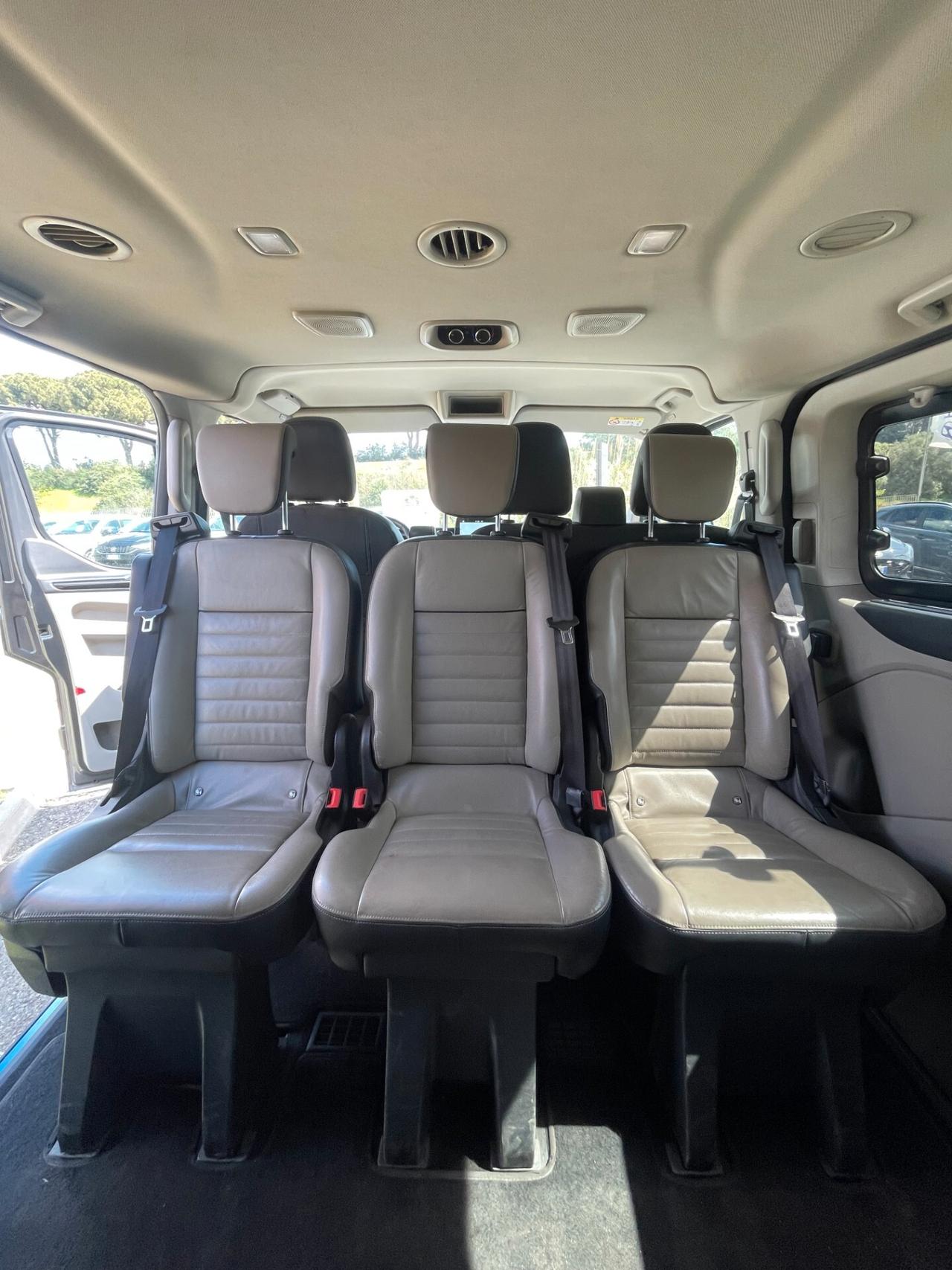 Ford Tourneo Custom 310 2.0 TDCi 170CV PL Titanium