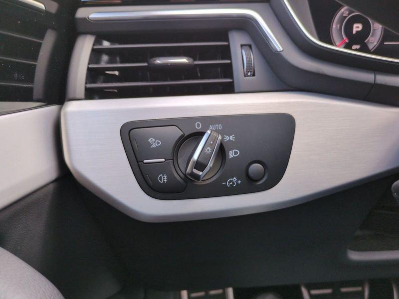 Audi A4 A4 Avant 40 TDI quattro S tronic S line edition