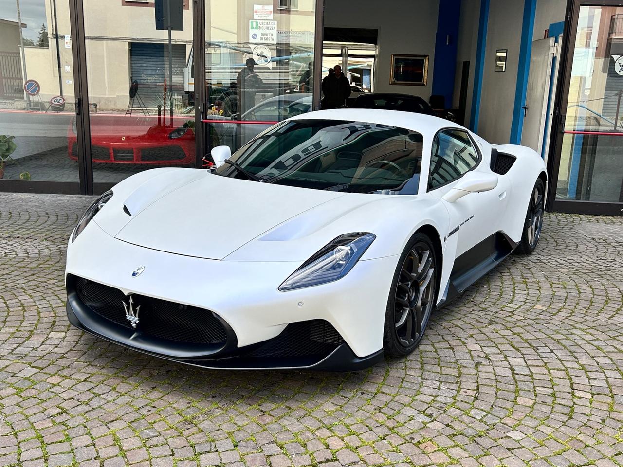Maserati MC20 3.0 V6