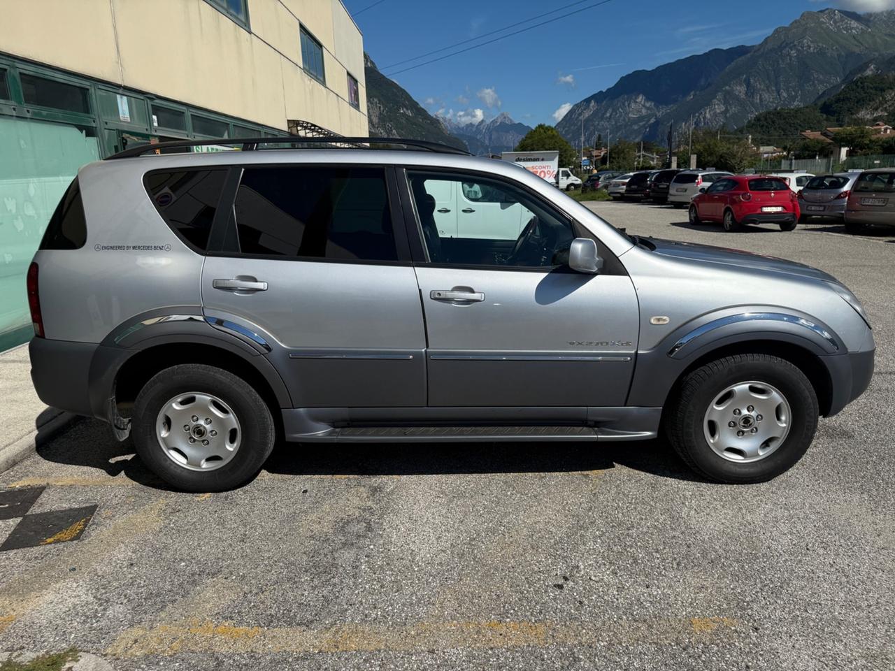 Ssangyong REXTON 2.7 4WD