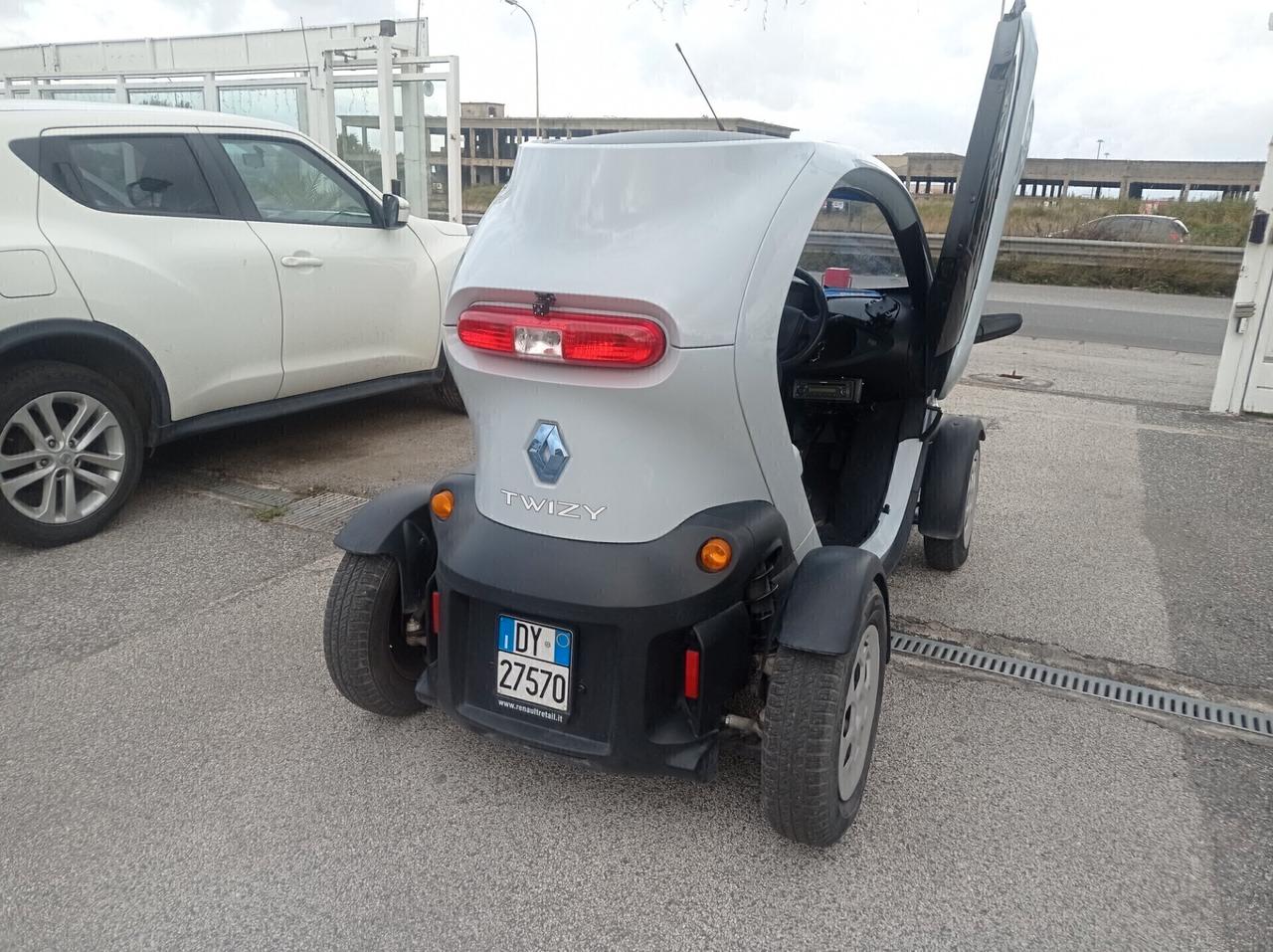 Renault Twizy 80s