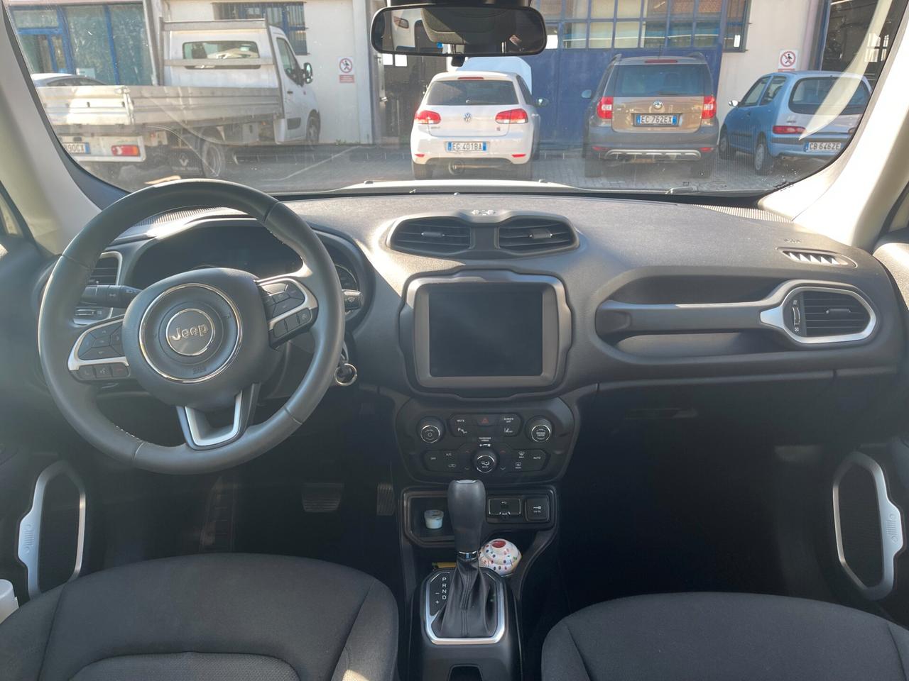 Jeep Renegade 1.6 Mjt DDCT 120 CV Business