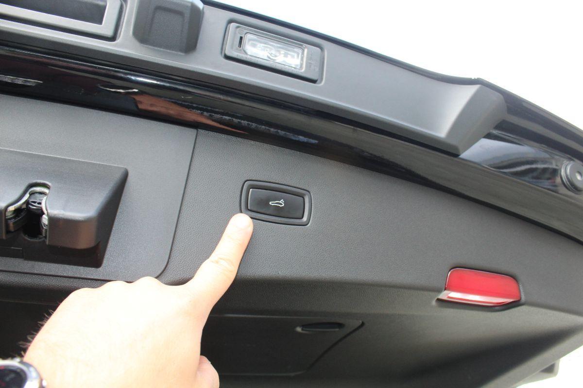 PORSCHE - Cayenne Coupe'