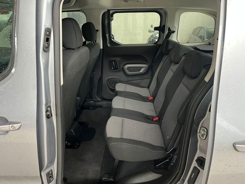 Toyota Proace City Ver. El Proace City Verso Electric 50kWh L2 Long D Lounge