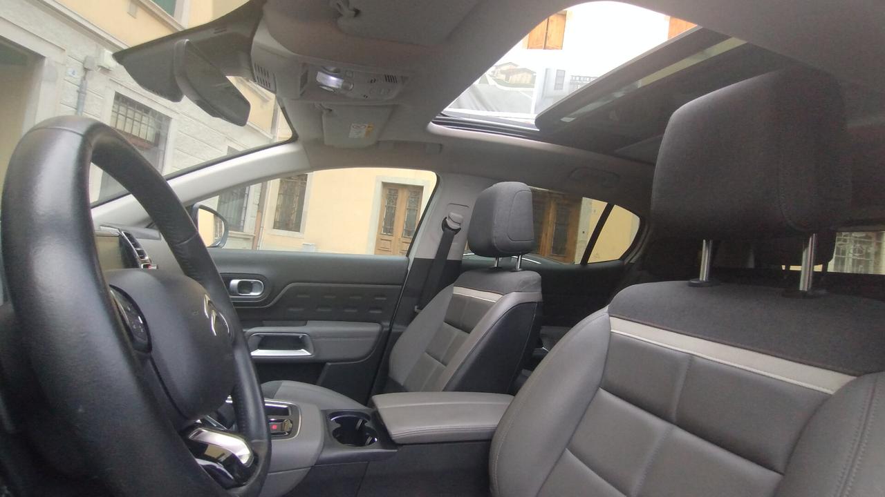 Citroen C5 Aircross C5 Aircross Hybrid 225 E-EAT8 Shine