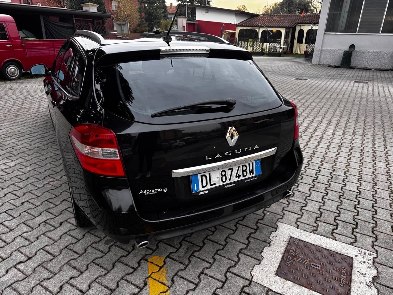 Renault Laguna 2.0 dCi 150CV SporTour Automatica