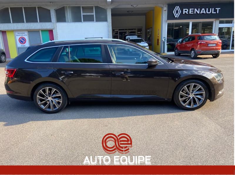 Skoda Superb Superb 2.0 TDI 190 CV SCR DSG 4x4 Wagon Executive