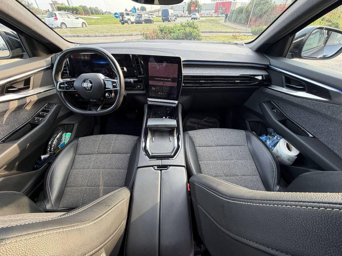 Renault Espace 1.2 e-Tech full hybrid Iconic 200cv auto