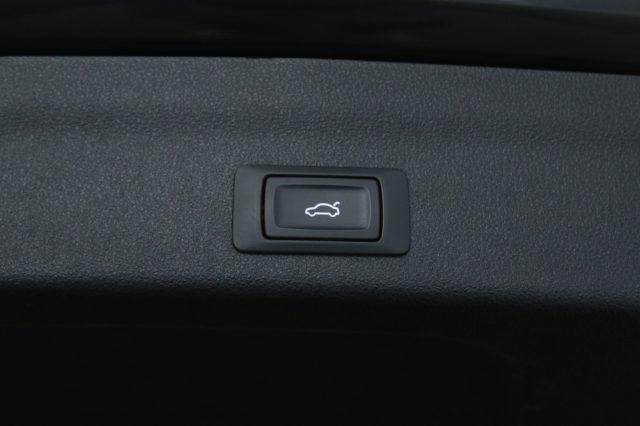 AUDI A6 Avant 40 2.0 TDI S tronic Business Plus