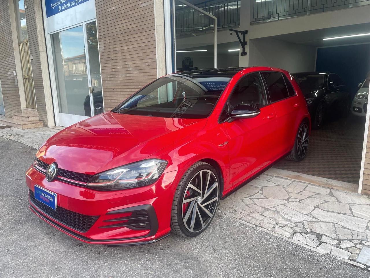 Volkswagen Golf GTI Performance 2.0 245 CV TSI DSG 5p. BMT