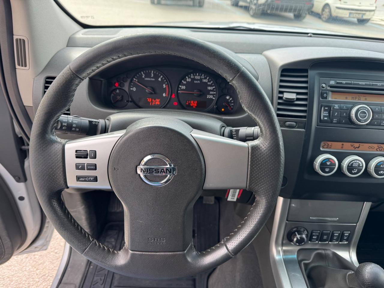 Nissan Navara 2.5 dCi 190CV 4 porte Double Cab Platinum