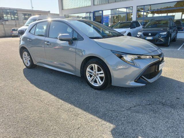 TOYOTA Corolla 1.8 Hybrid Business