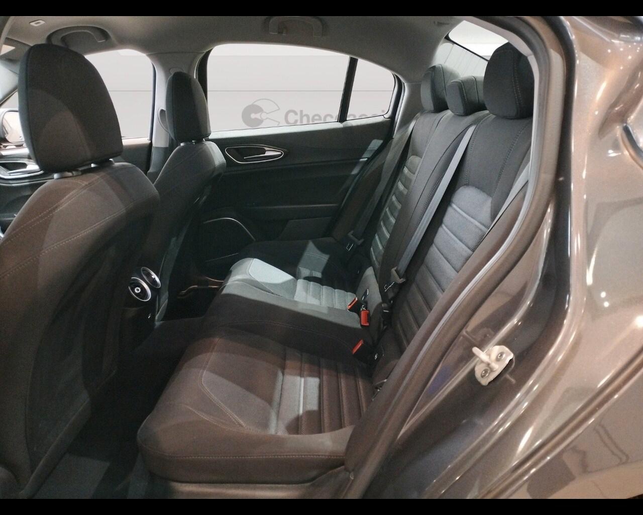 ALFA ROMEO Giulia (2016) Giulia 2.2 Turbodiesel...