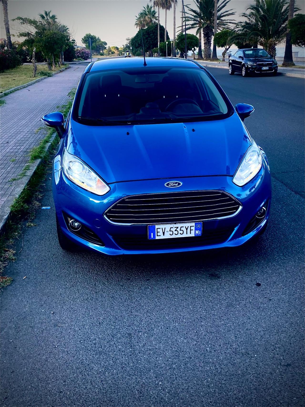 Ford Fiesta 1.5 TDCi 75CV 5 porte Titanium