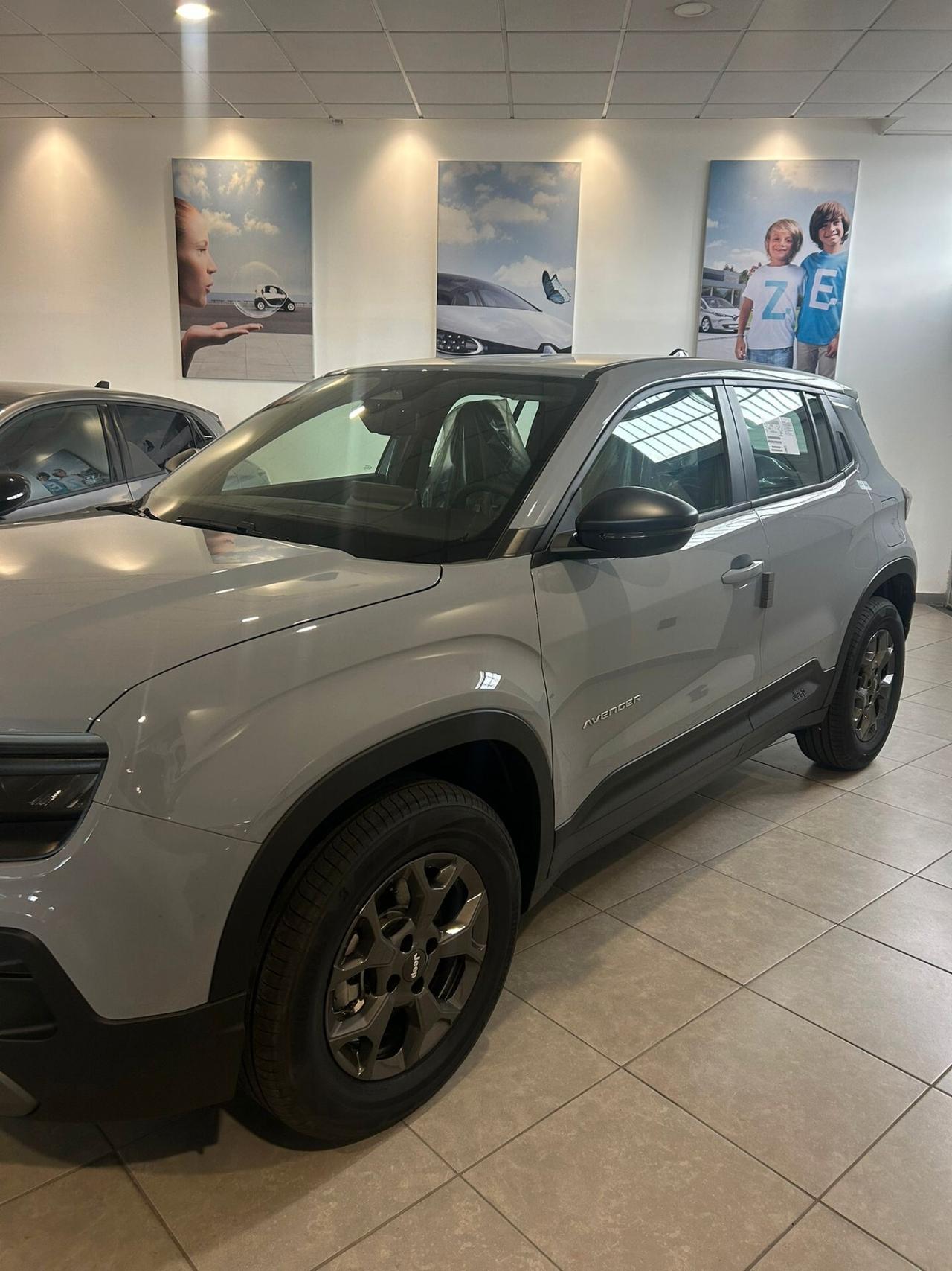Jeep Avenger E- HYBRID Longitude 1.2 110cv DCT MHEV