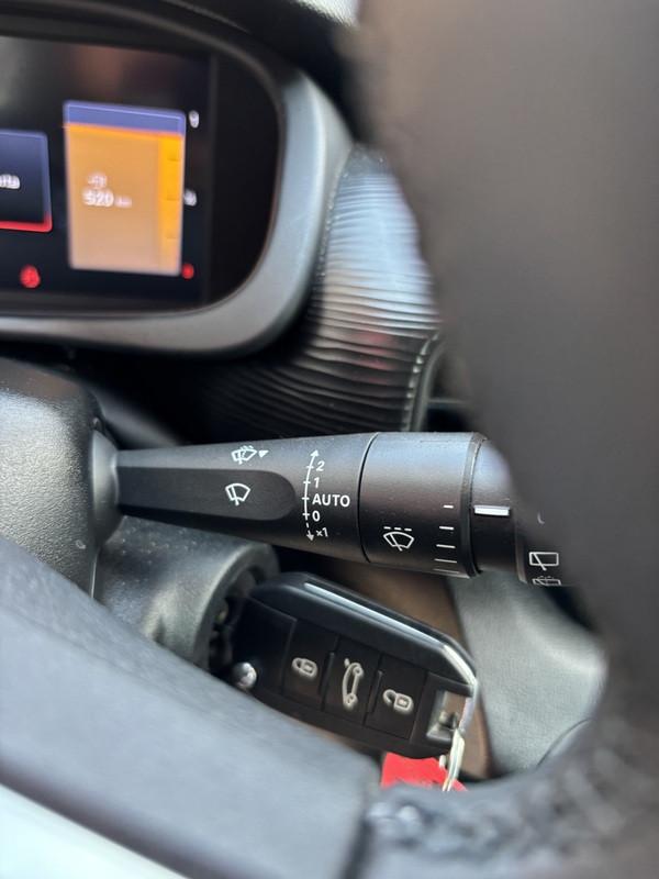 Jeep Avenger 1.2 turbo Altitude fwd 100cv LED-APP CONNECT-17"