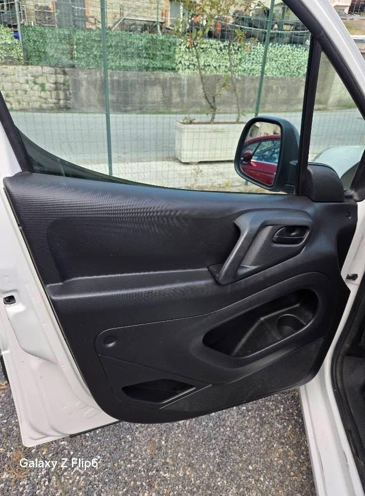Peugeot Partner BlueHDi 100 S&S PC Furgone Pro 3 POSTI