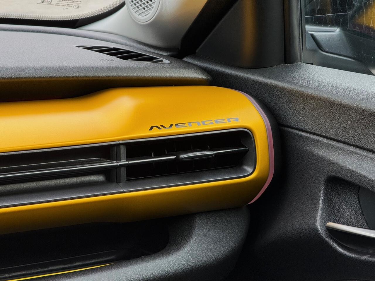 Jeep Avenger 1.2 Turbo Summit FWD 100CV FULL LED