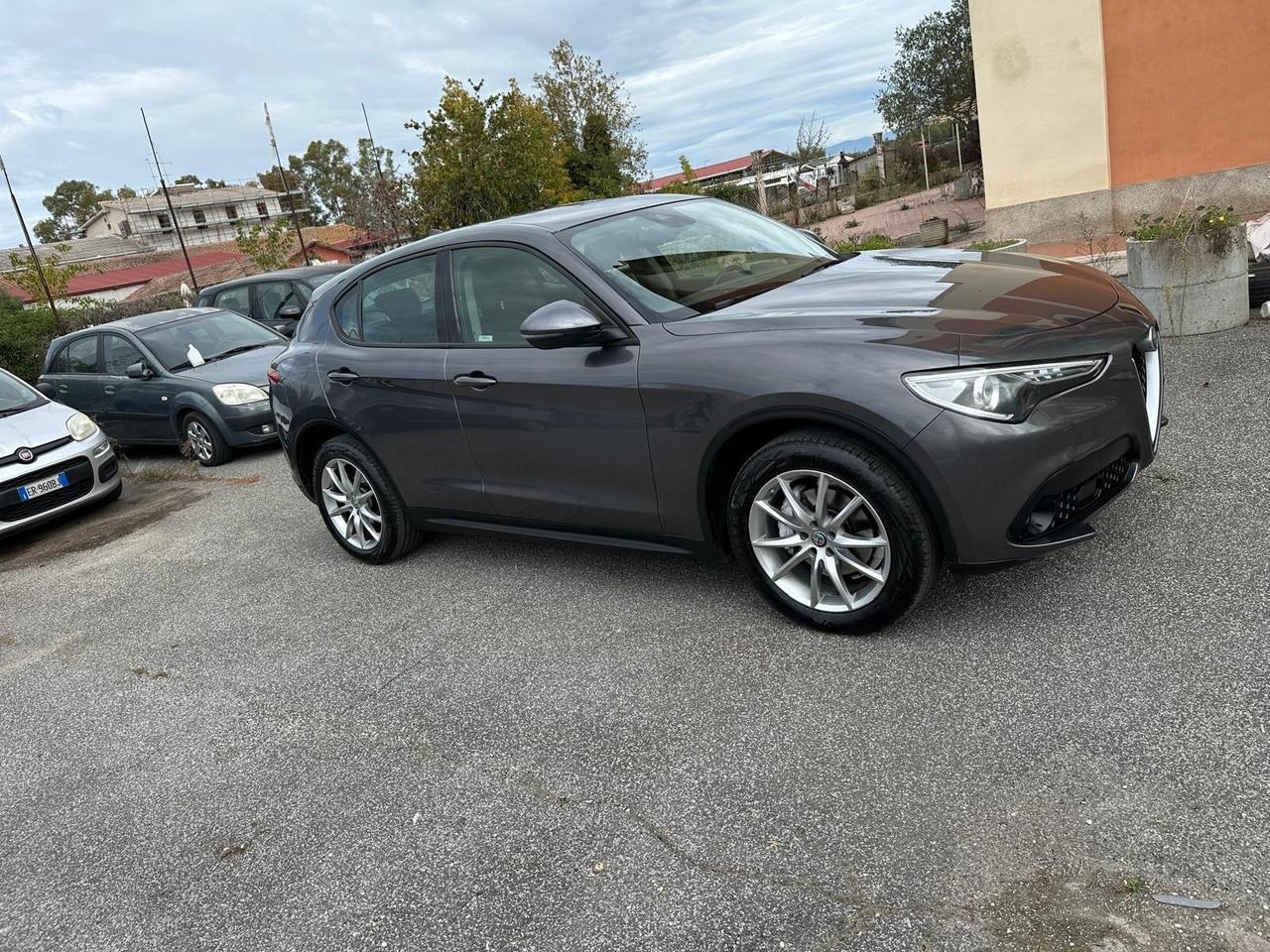 Alfa Romeo Stelvio 2.2 Turbodiesel 210 CV AT8 Q4 Business
