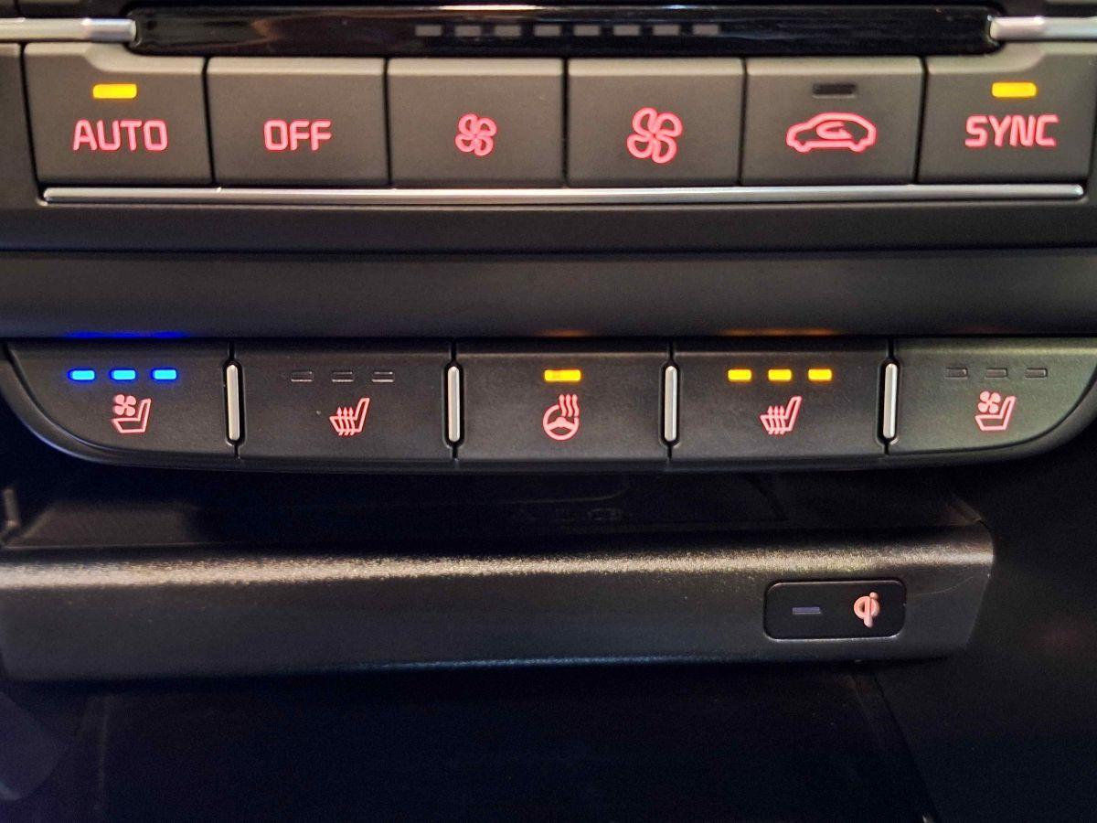 KIA XCeed 1.6 crdi Evolution 136cv dct 7m - TETTO - SEDILI VENTILATI - FULL