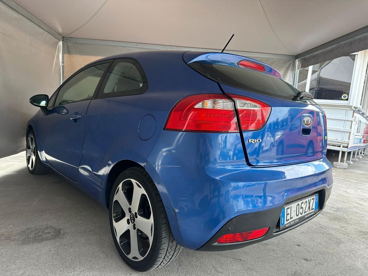 Kia Rio 1.1 CRDi WGT 3p. EX