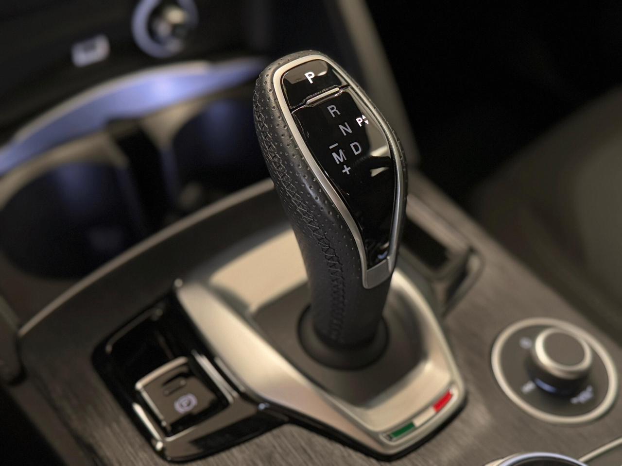 Alfa Romeo Stelvio 2.2 Turbodiesel 190 CV AT8 Q4 Super