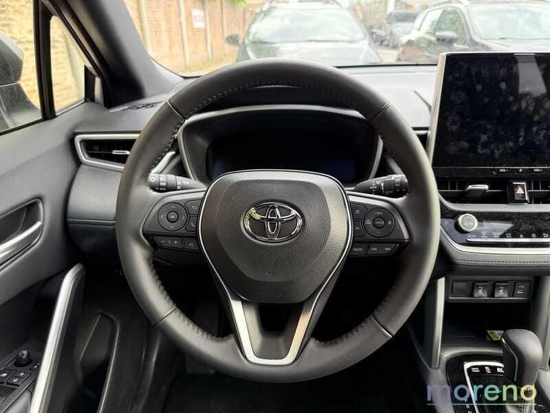 Toyota Corolla Cross 2.0h Lounge 2wd 197 CV e-cvt