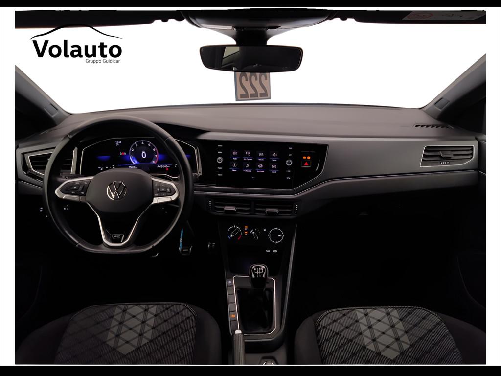 VOLKSWAGEN Polo VI 2022 - Polo 1.0 tsi R-Line 95cv