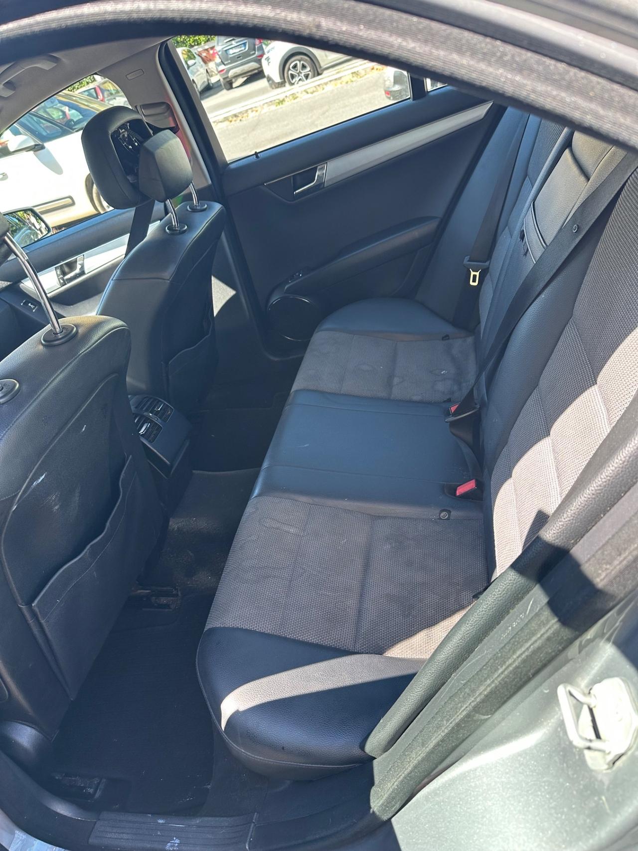 Mercedes-benz C 220 200 CDI BlueEFFICIENCY Classic