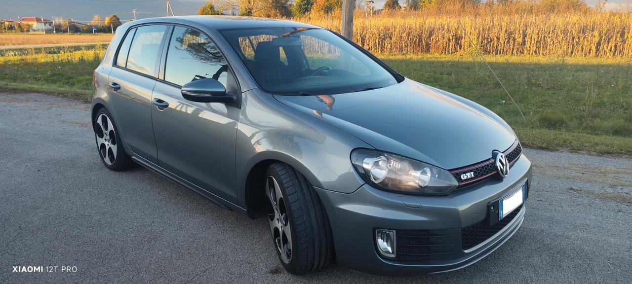 Volkswagen Golf GTI 2.0 TSI 5p. 210CV ORIGINALE