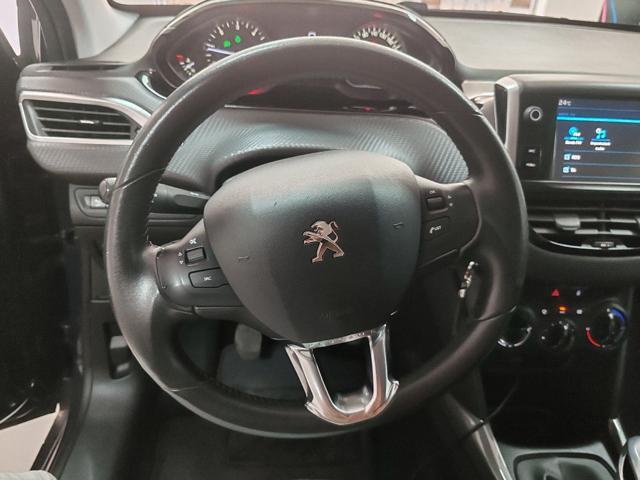 PEUGEOT 2008 BlueHDi 100 S&S Style