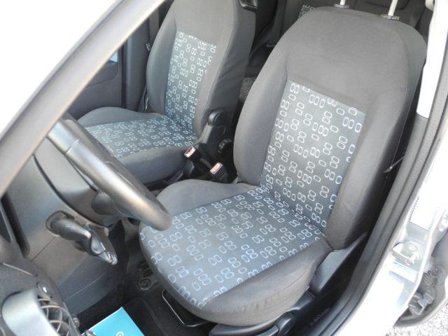 FORD Fusion 1.4 16V 5p. ZiTec - OK NEOPATENTATI - PRONTO USO