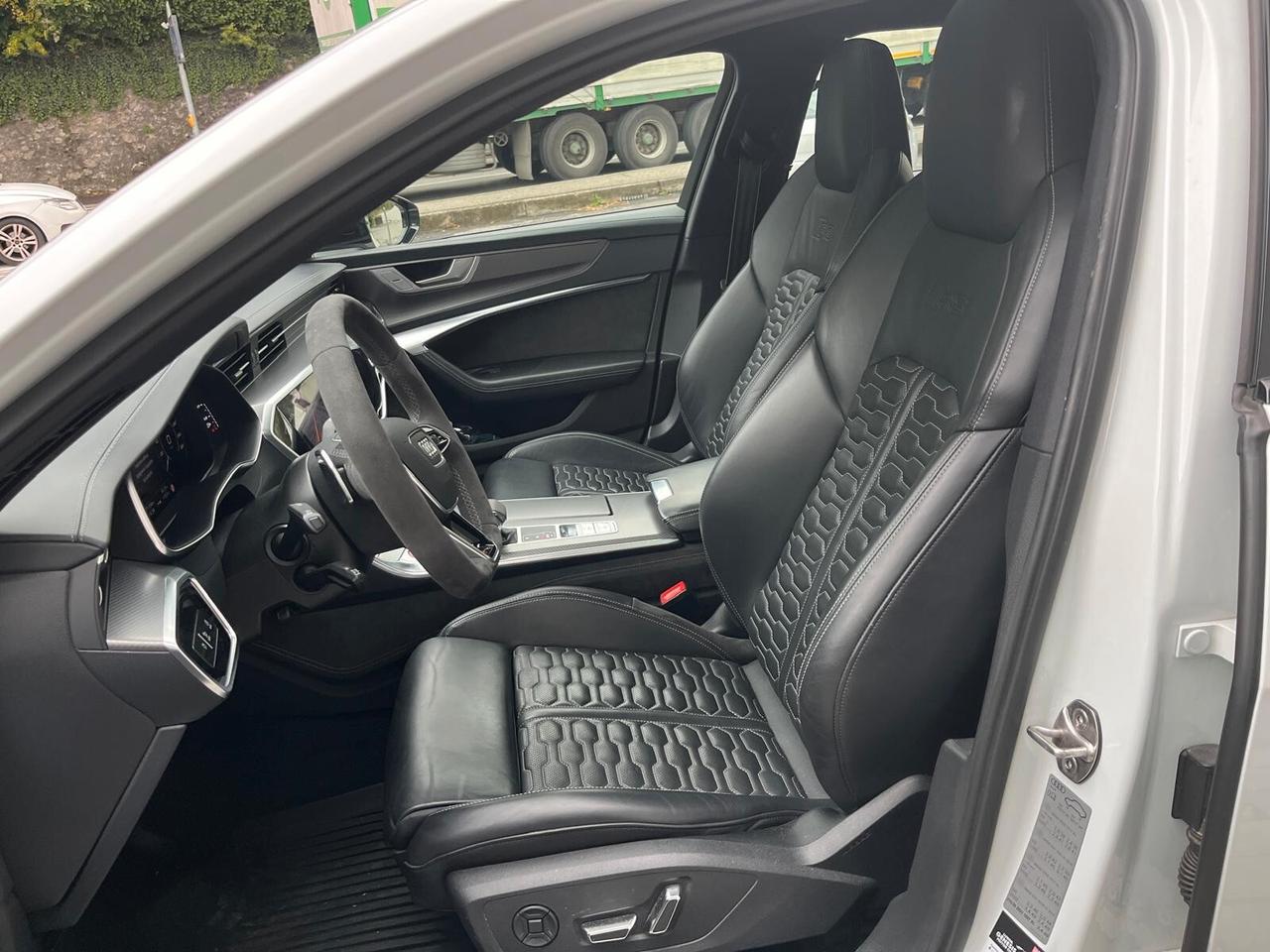 Audi RS6 RS 6 Avant 4.0 TFSI V8 quattro tiptronic