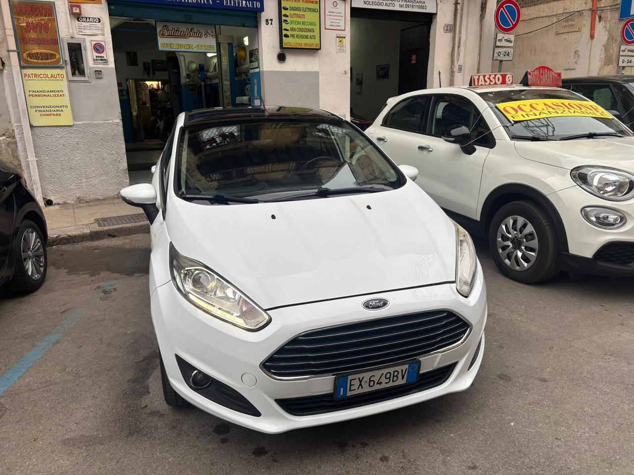 Ford Fiesta 1.5 TDCi 75CV 5 porte Titanium FINANZIABILE
