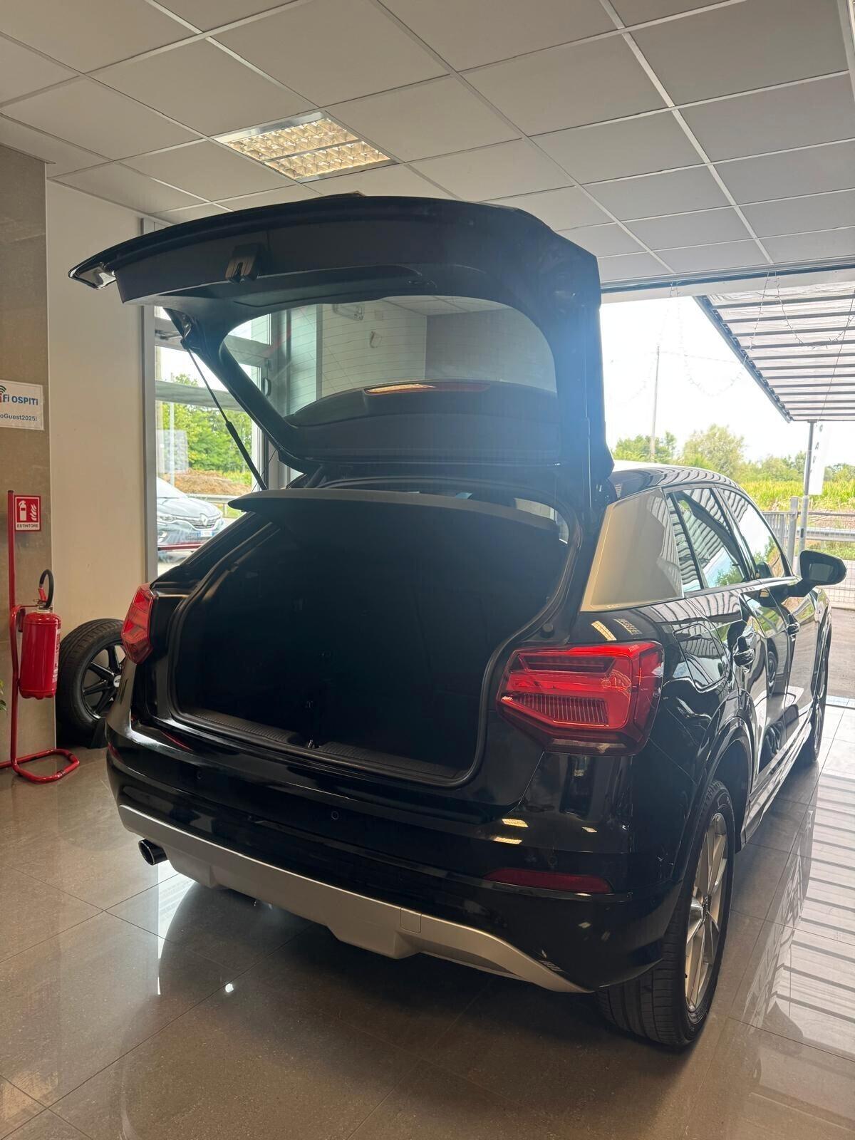 Audi Q2 1.6 TDI S-LINE