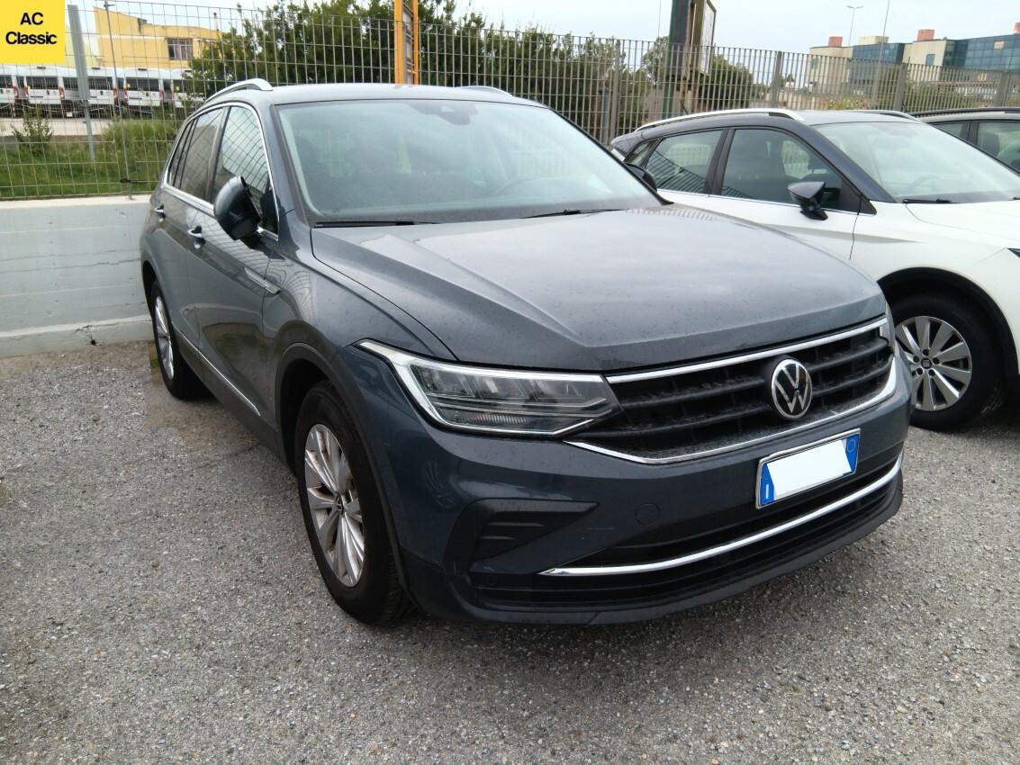 VOLKSWAGEN TIGUAN LIFE 2.0 TDI (150 CV) SCR DSG