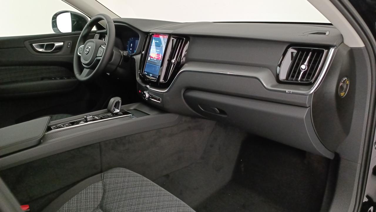 VOLVO XC60 2.0 t6 phev Core awd auto