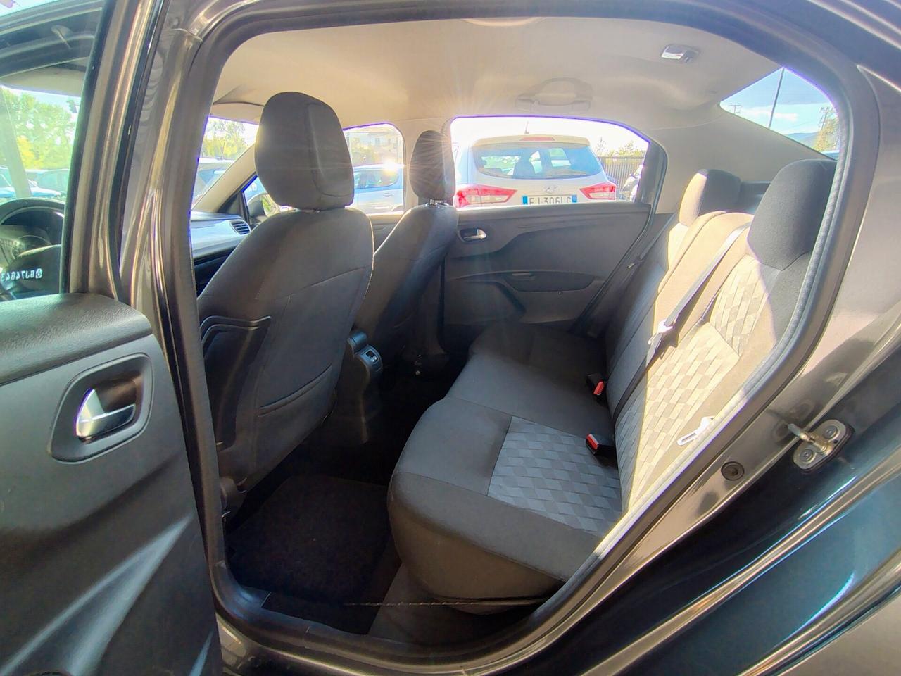 Citroen C-Elysee BlueHDi 100 Exclusive