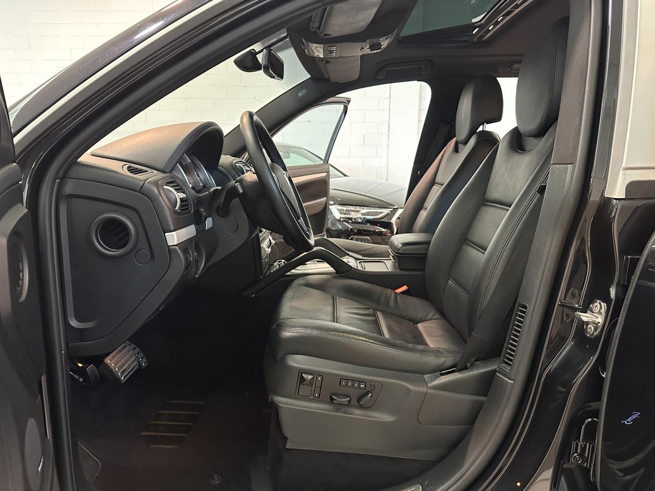 Porsche Cayenne 4.8 S